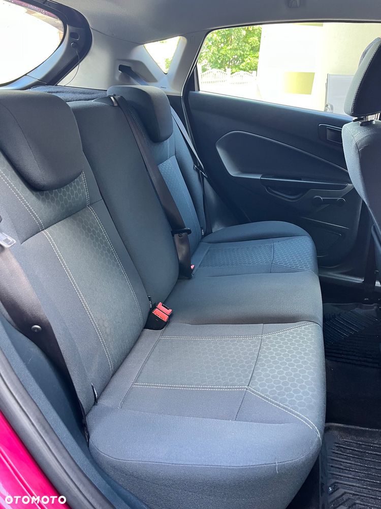Ford Fiesta 1.25 Titanium - 19