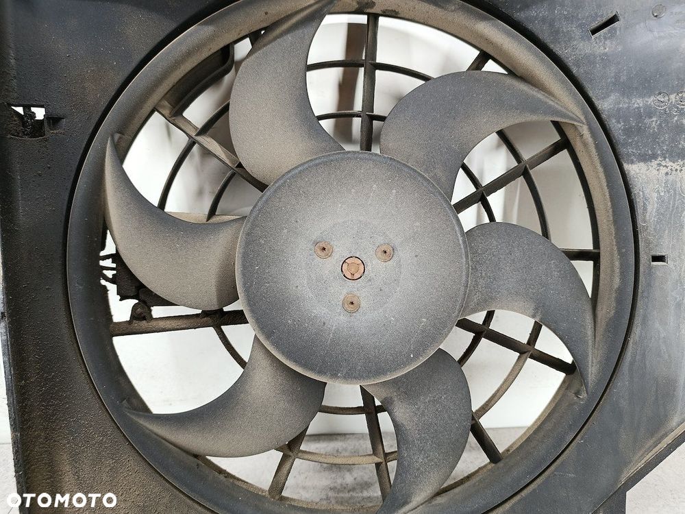 WENTYLATOR CHŁODNICY BMW 3 E46 FL 7510617 8391470 1.8 16V 316i - 3