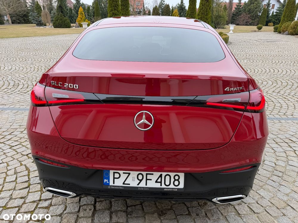 Mercedes-Benz GLC ver-200-mhev-4--matic-amg-line - 3