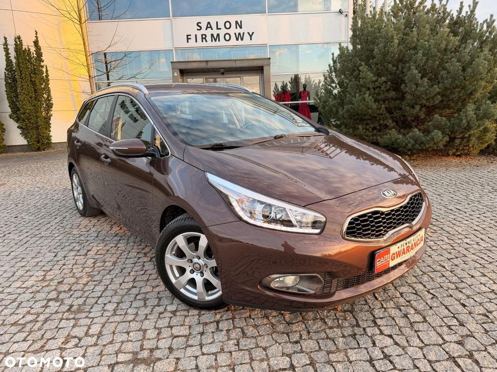 Kia Ceed 1.6 GDI ISG Spirit - 1