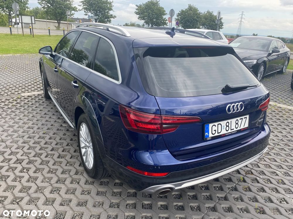 Audi A4 Allroad - 7