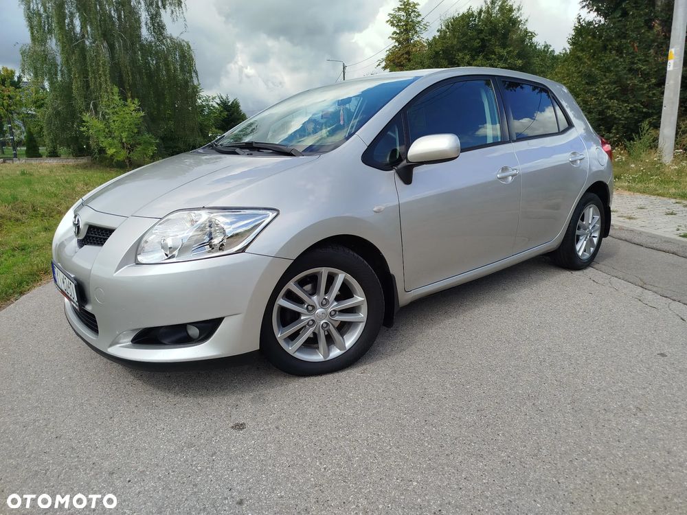 Toyota Auris 1.4 D-4D Edition - 2