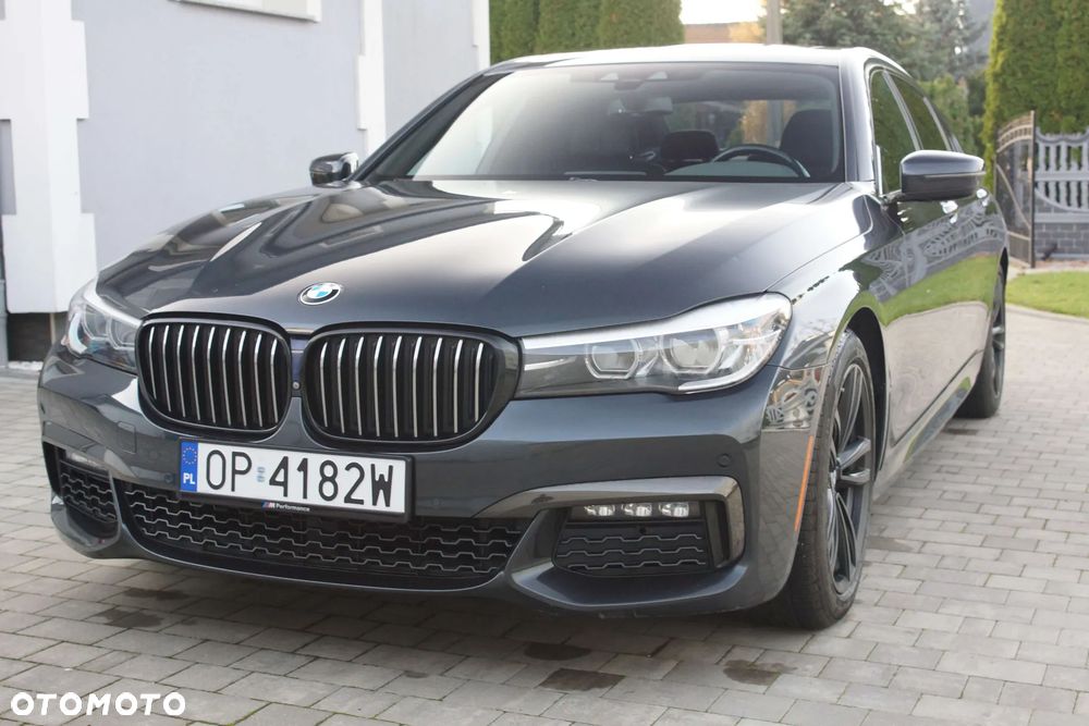 BMW Seria 7 740Li xDrive - 14