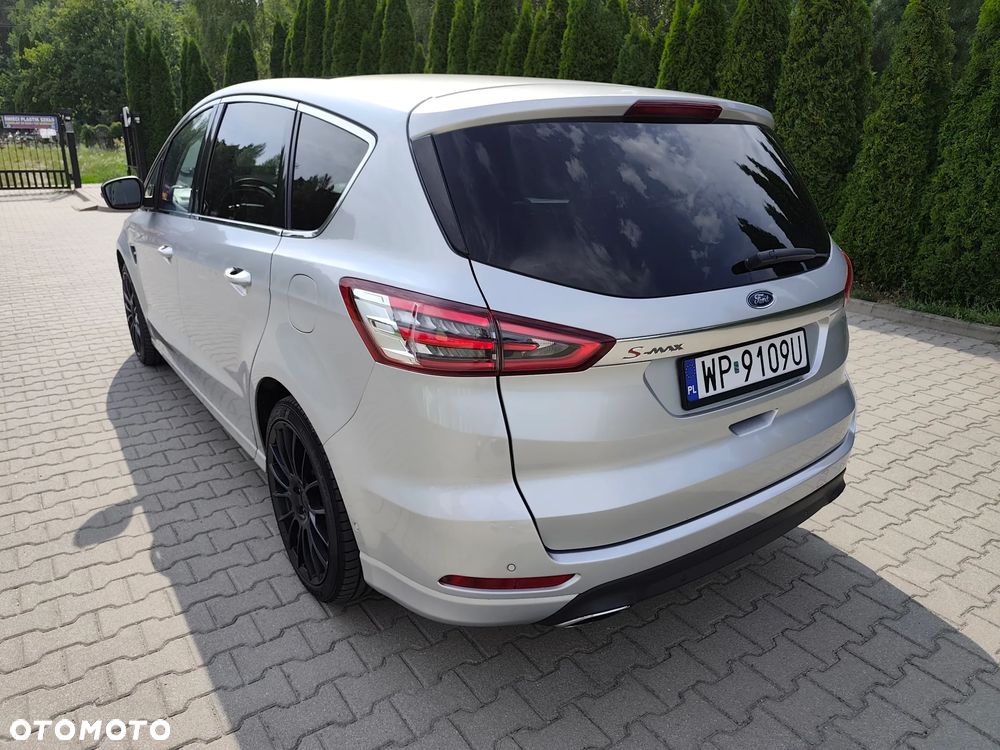 Ford S-Max 2.0 EcoBoost Titanium - 4