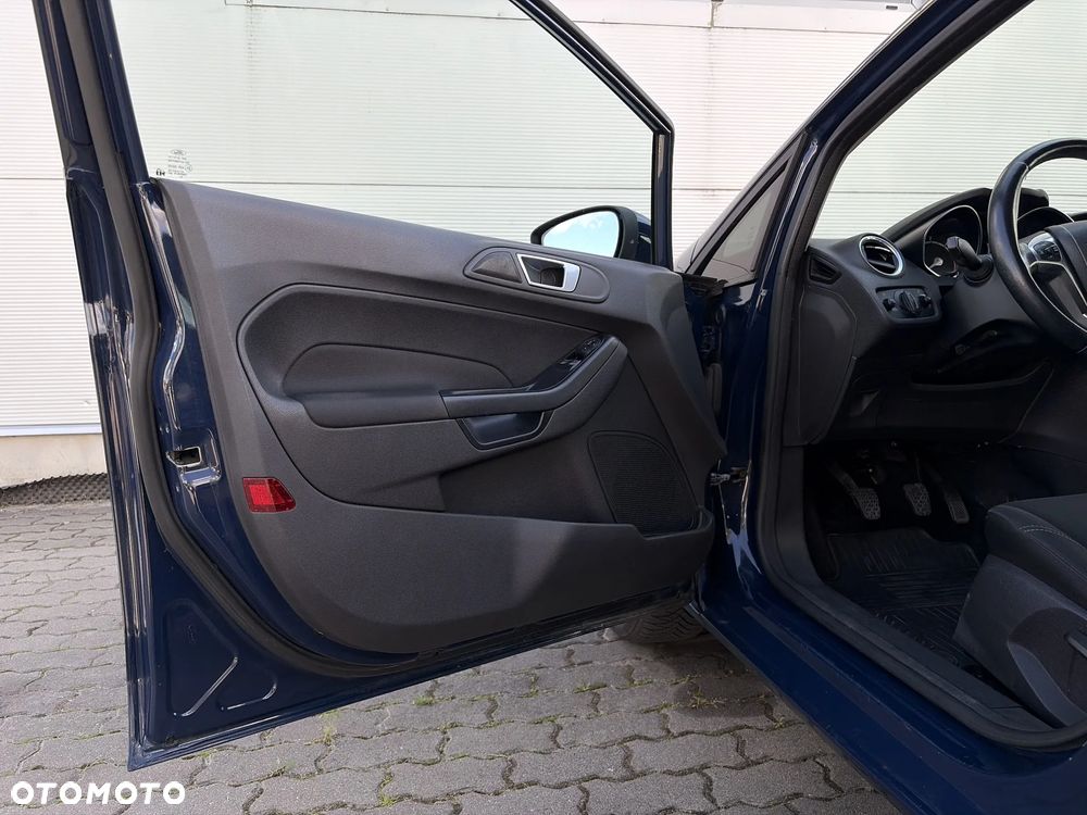 Ford Fiesta 1.5 TDCi Titanium EU6 - 10