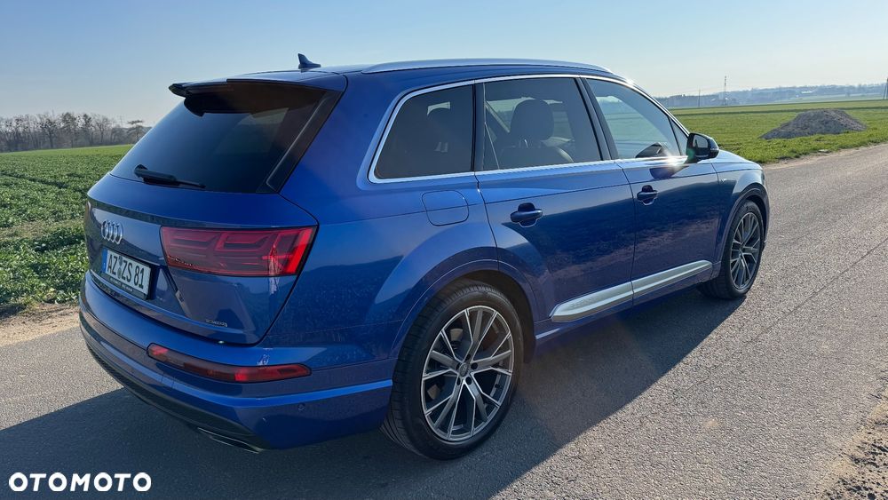 Audi Q7 - 9