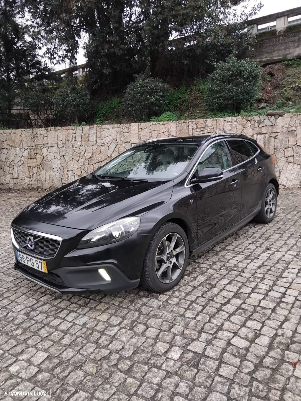 Volvo V40 Cross Country 1.6 D2 VOR Powershift - 1