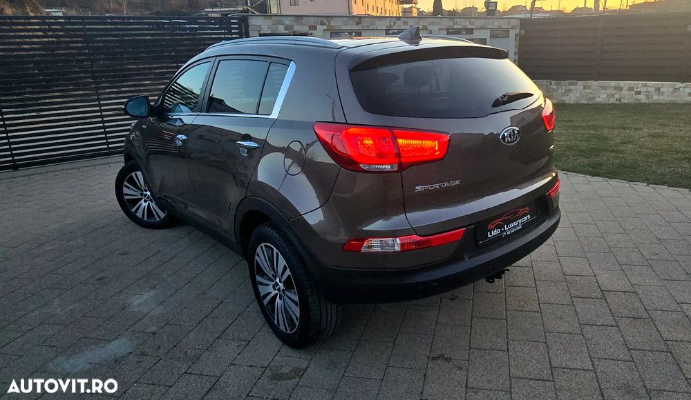 Kia Sportage 2,0 CRDI AWD Aut. Platinum - 3