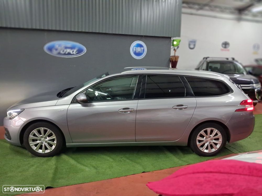 Peugeot 308 SW 1.2 PureTech Style - 3