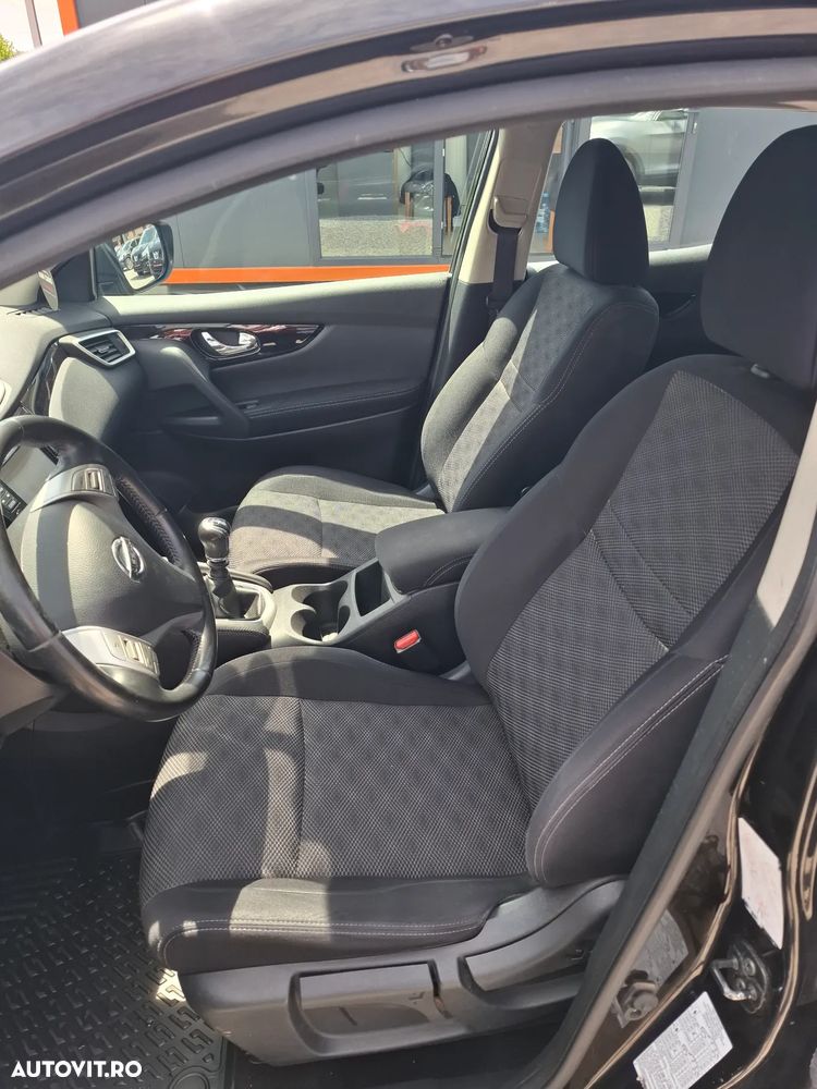 Nissan Qashqai 1.5 DCI Start/Stop N-Connecta - 15