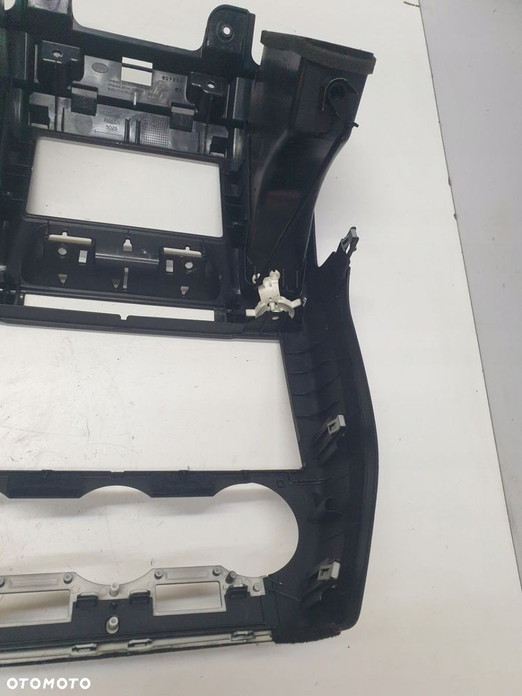 RAMKA ŚRODKOWA RADIA KRATKI LAND ROVER FREELANDER II 6H52014L09AH - 4