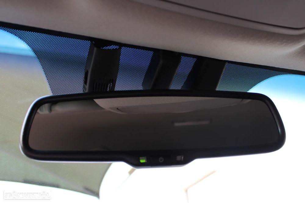 Kia Stonic 1.6 CRDi Easy - 17