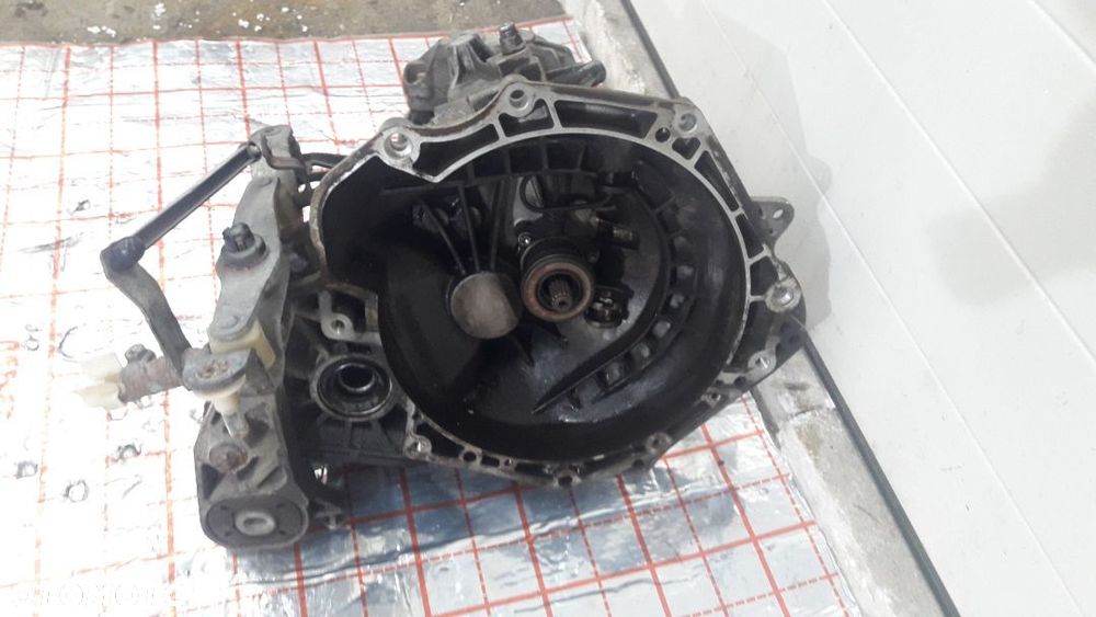 SKRZYNIA BIEGÓW OPEL ASTRA II 2 G ZAFIRA A 1.7 DTI 330700111 90400209 - 5