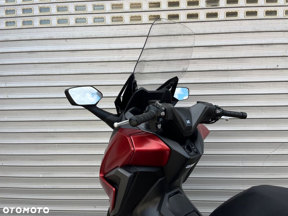 Honda NSS - 11