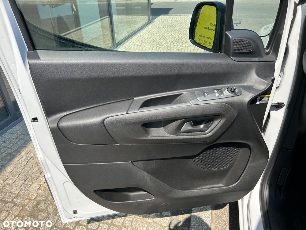 Opel Combo Cargo XL - 11