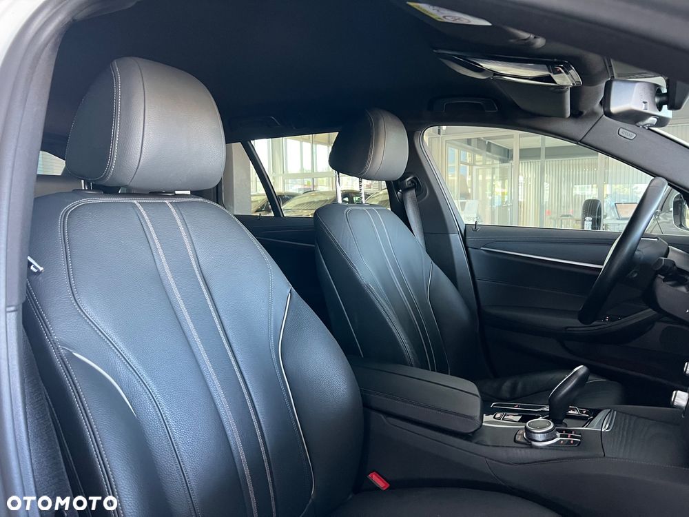BMW Seria 5 520d mHEV Luxury Line - 39