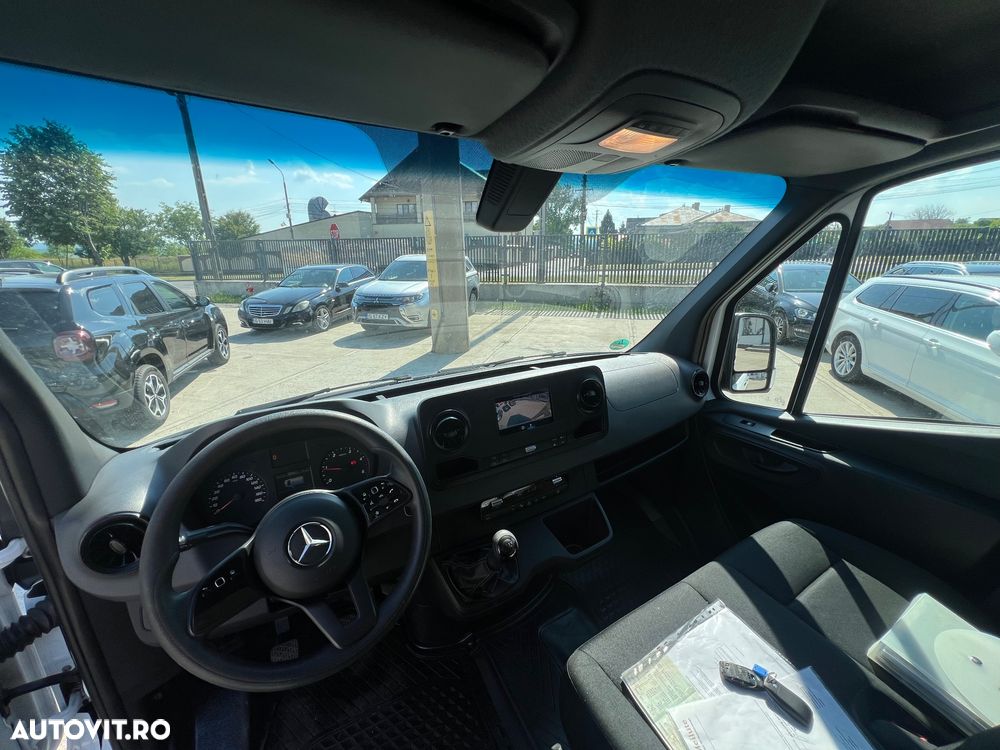 Mercedes-Benz Sprinter Standard HA BASE - 5