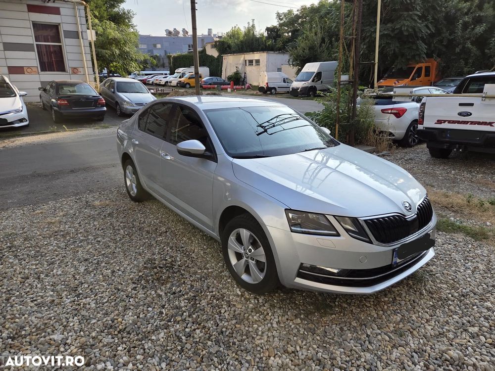 Skoda Octavia - 1