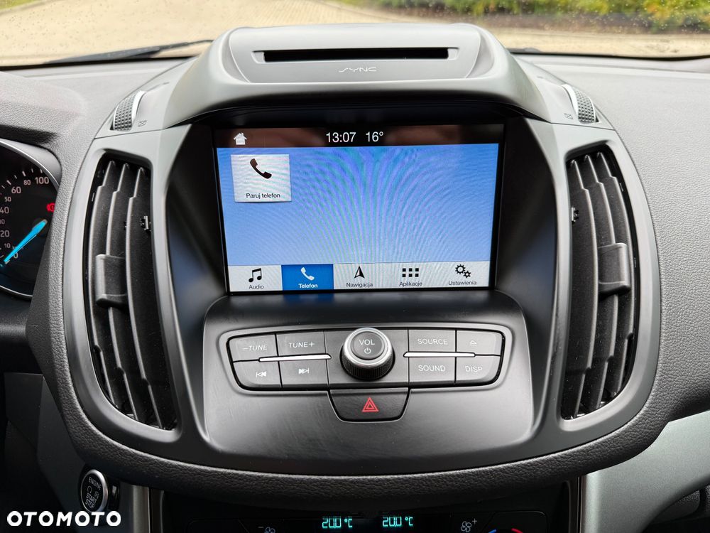 Ford Kuga 1.5 EcoBoost 2x4 Titanium - 19