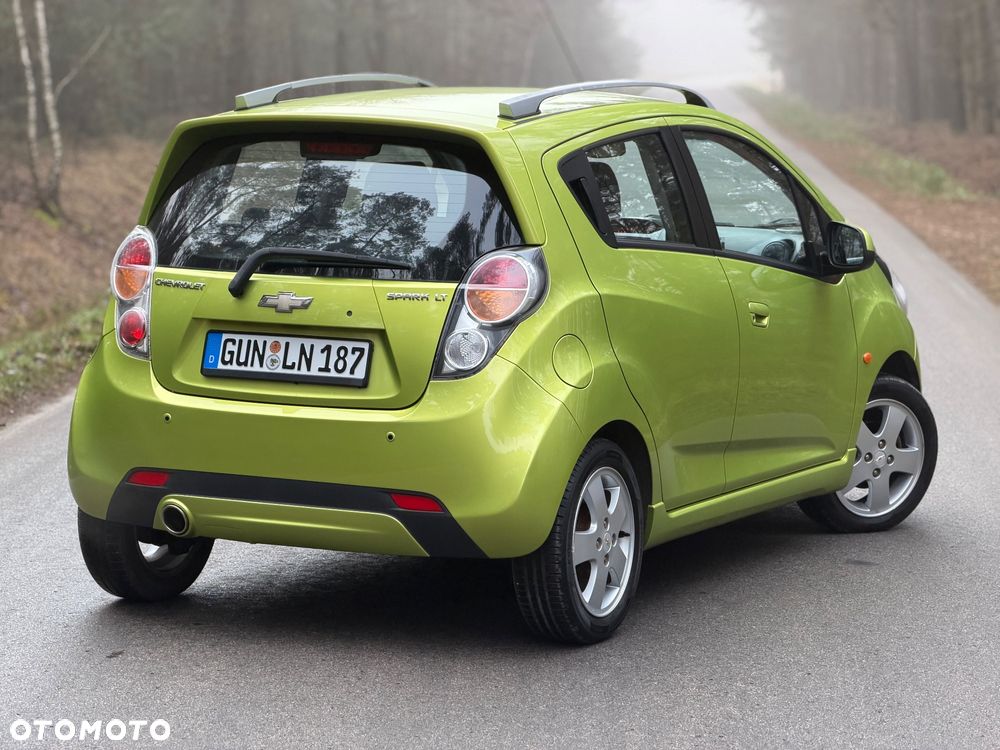 Chevrolet Spark 1.2 LTZ - 26