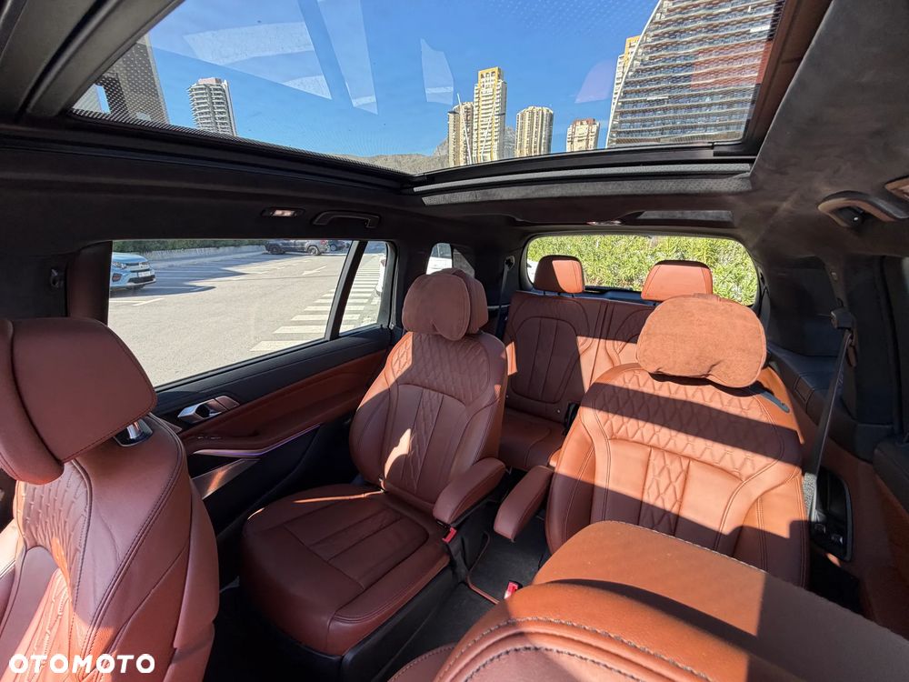 BMW X7 M50d sport - 6
