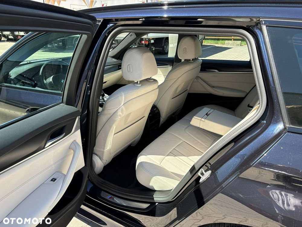 BMW Seria 5 530i xDrive mHEV M Sport sport - 20