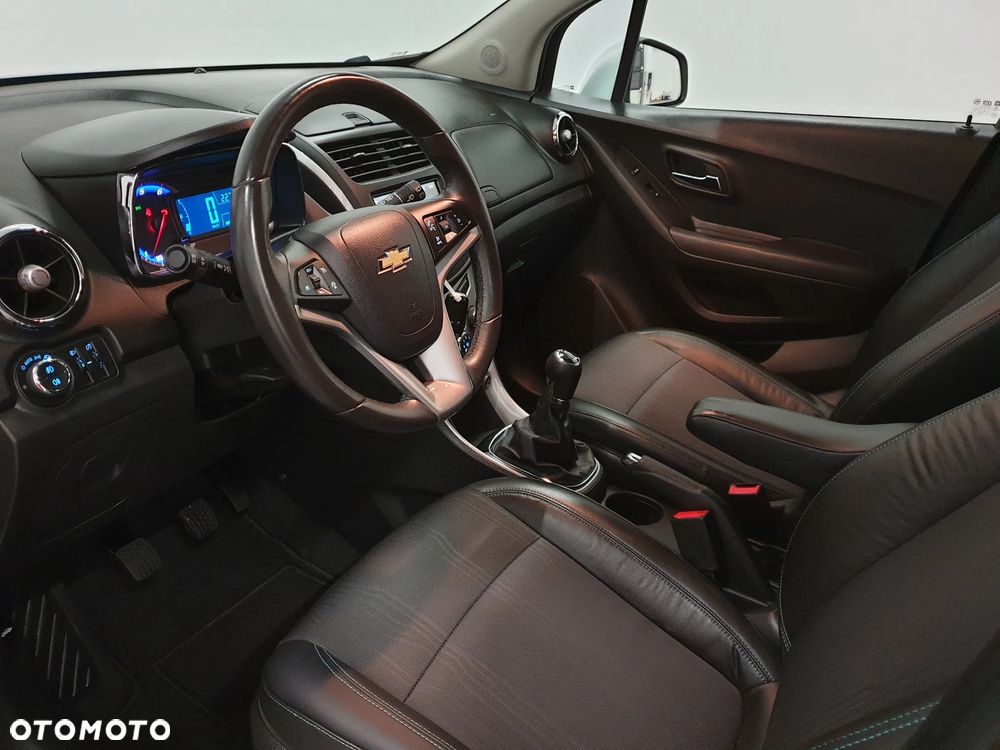 Chevrolet Trax 1.7 D LTZ - 31