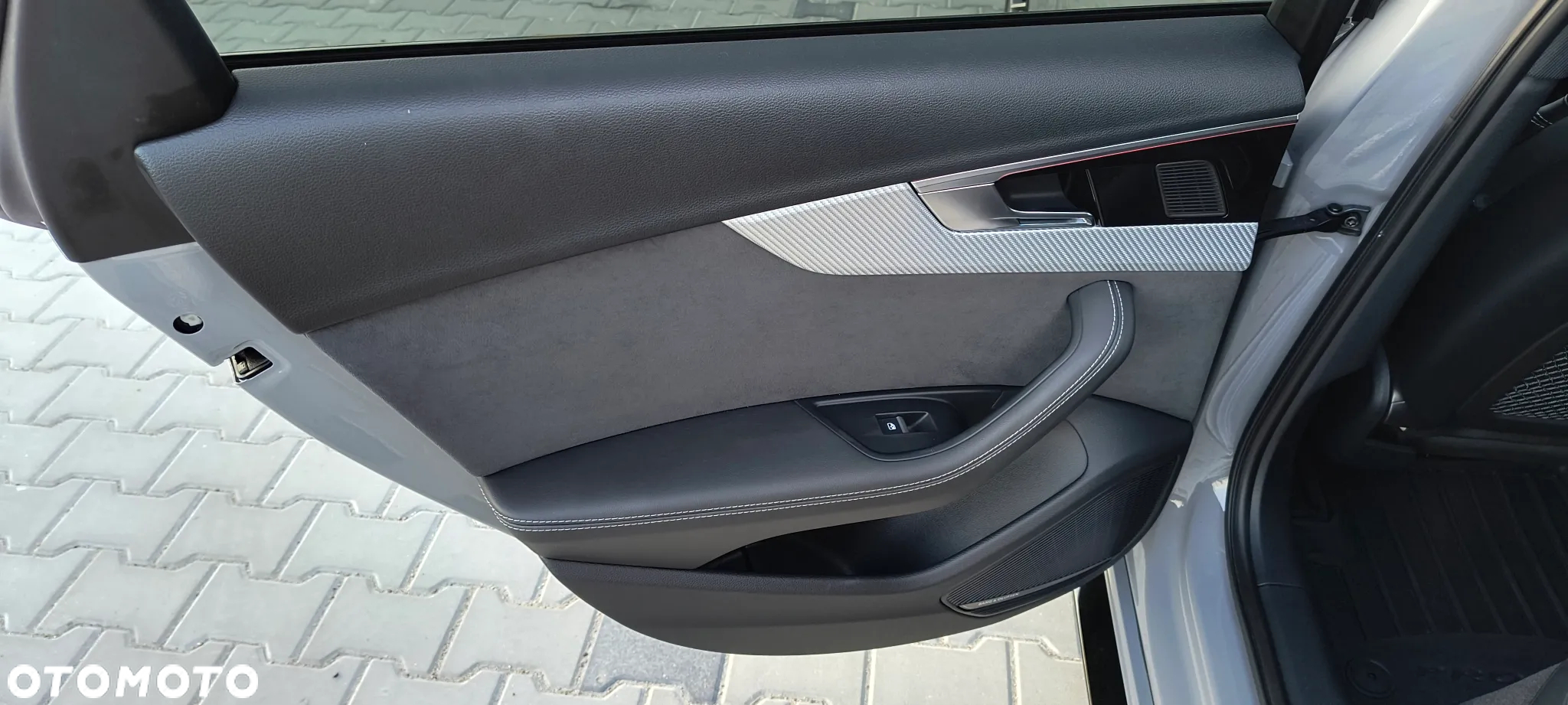 Audi RS4 TFSI Quattro Tiptronic - 14