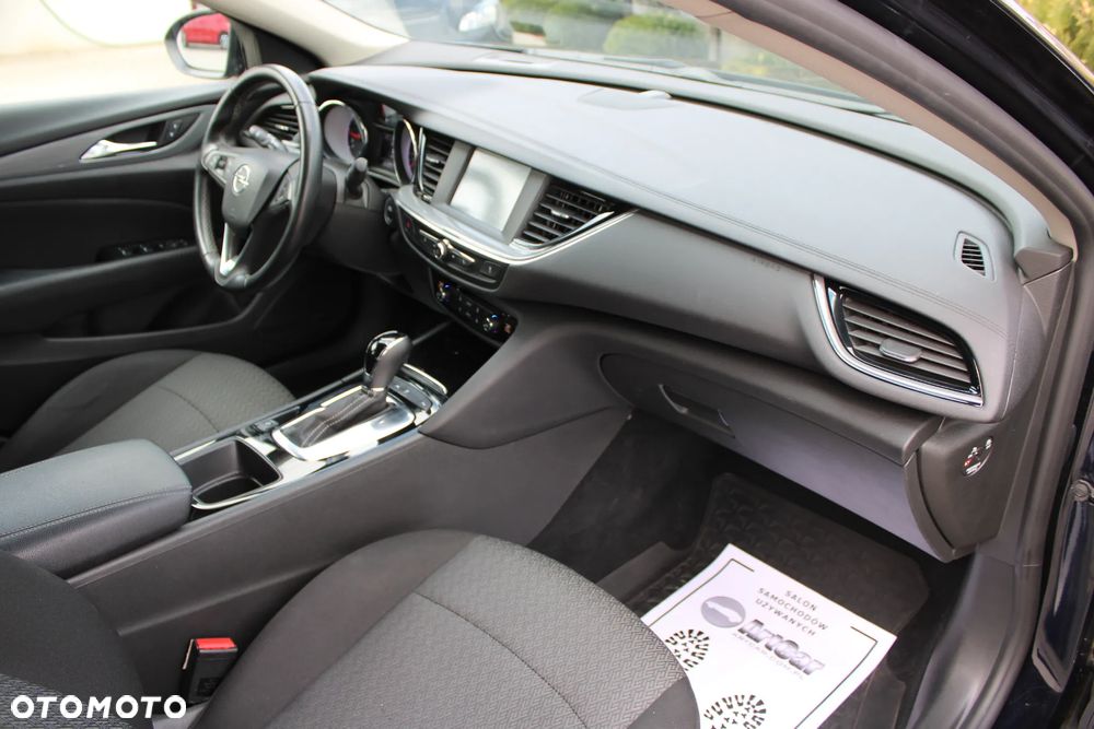 Opel Insignia 1.5 T Elite S&S - 32