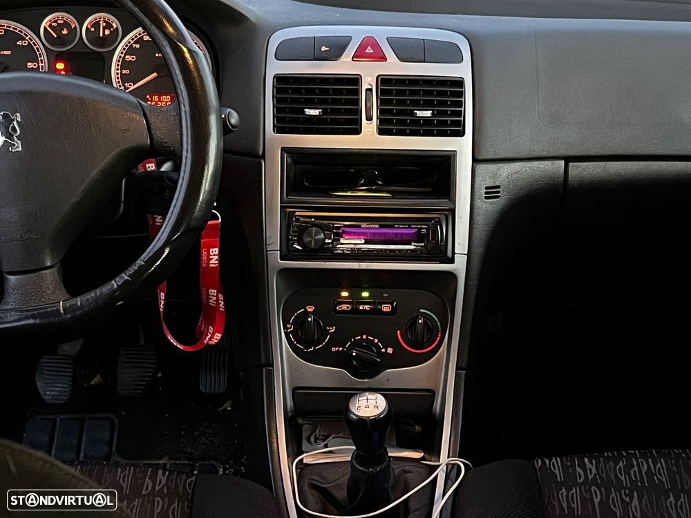 Peugeot 307 1.4 HDi Navtech - 11