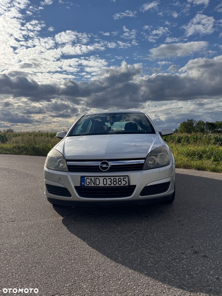 Opel Astra 1.6 Essentia - 2