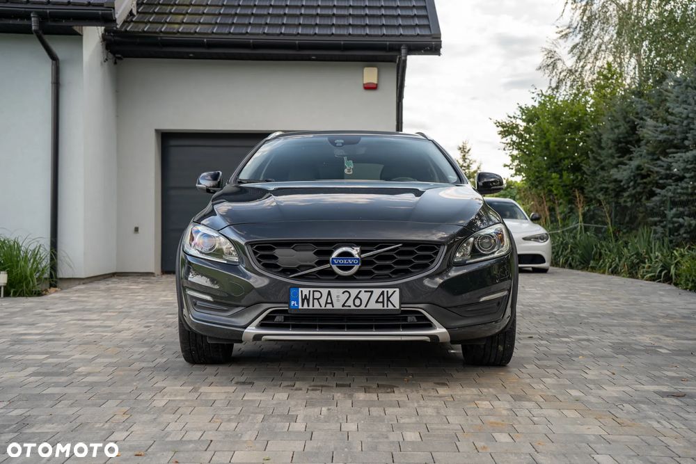 Volvo V60 Cross Country - 2