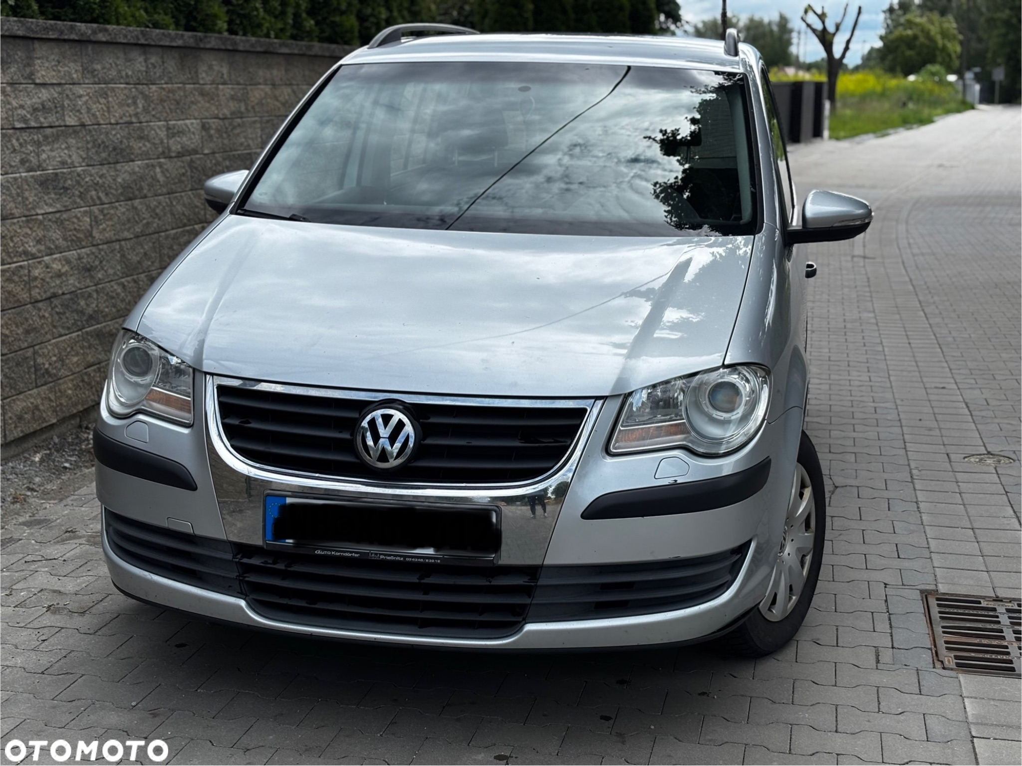 Volkswagen Touran - 3