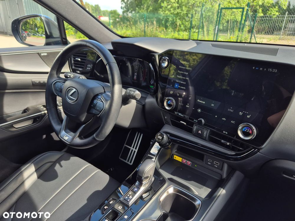Lexus NX 350h F Sport AWD - 18