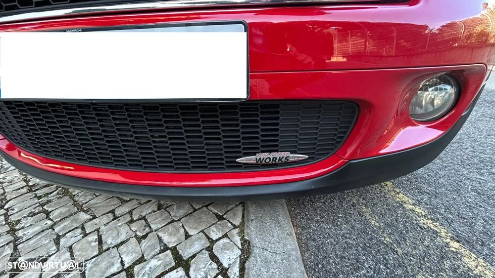 MINI Cabrio John Cooper Works - 13