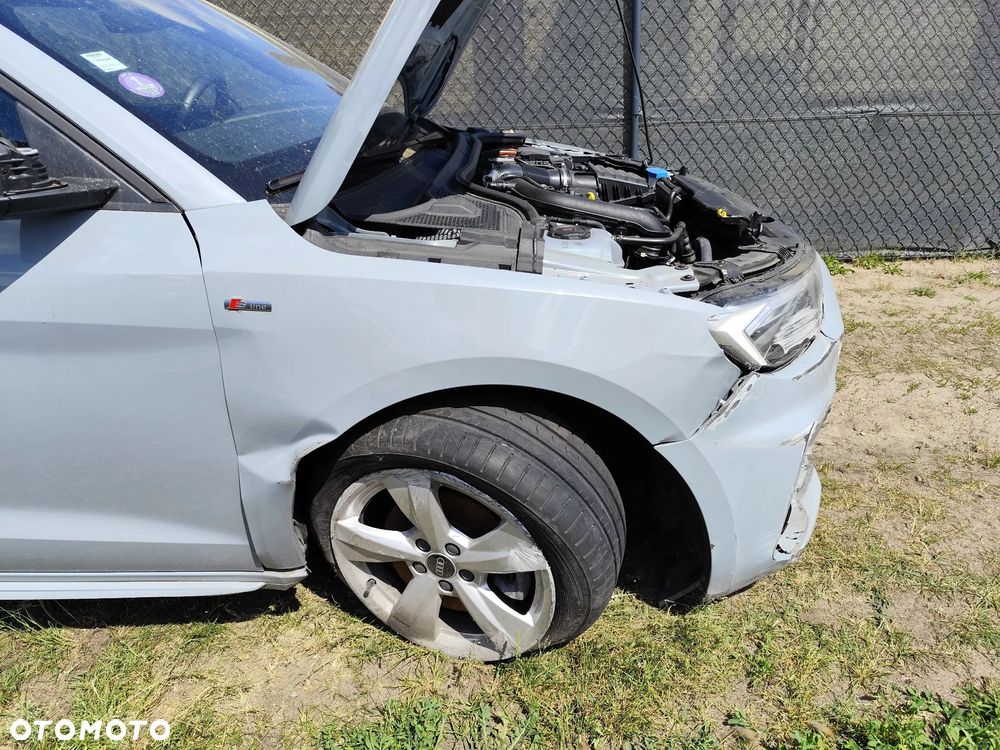 Audi A1 Sportback 30 TFSI S line - 16