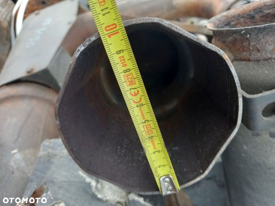 Kolanko tłumika wydech końcowy Claas Ares Axion Arion 530 540 550 620 630 640 650 - 9