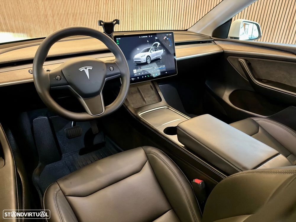 Tesla Model Y Tração Traseira - 19