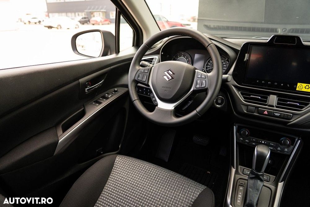 Suzuki S-Cross - 27