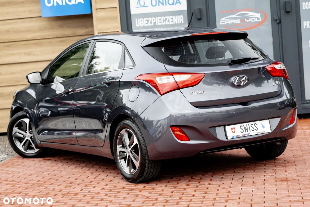 Hyundai i30 blue 1.6 GDI Style - 10