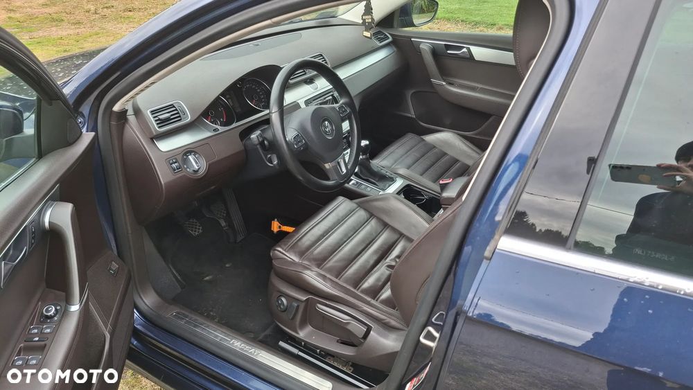 Volkswagen Passat 1.6 TDI Comfortline - 7