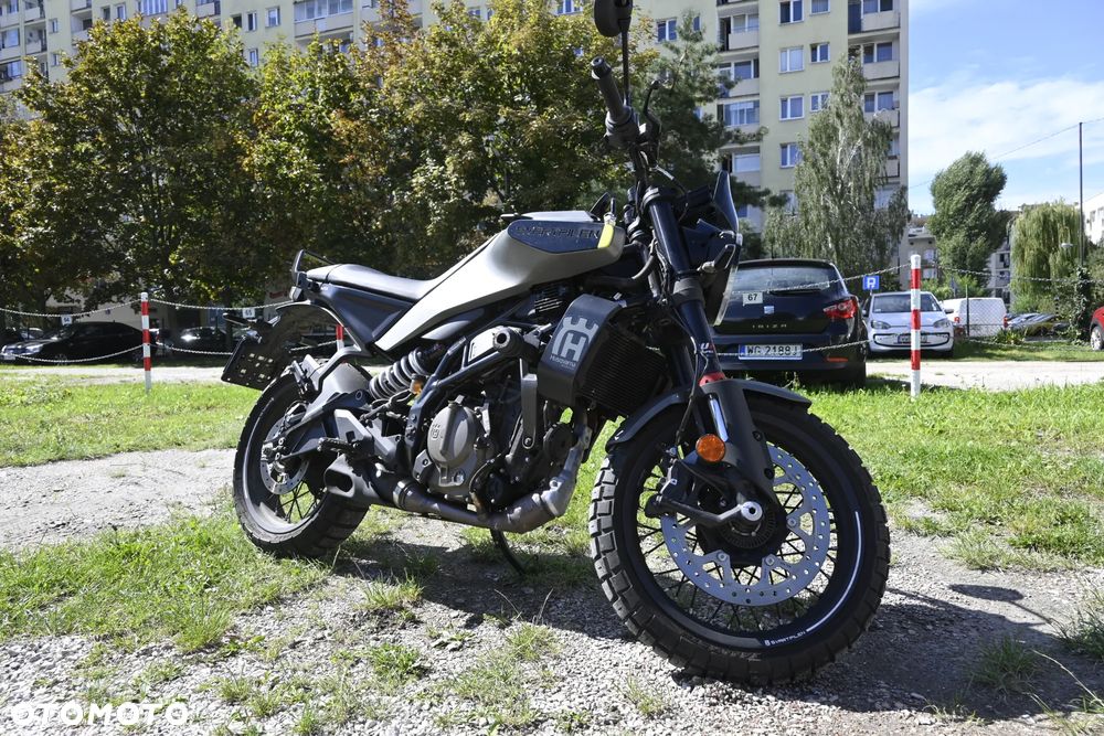 Husqvarna Svartpilen - 1