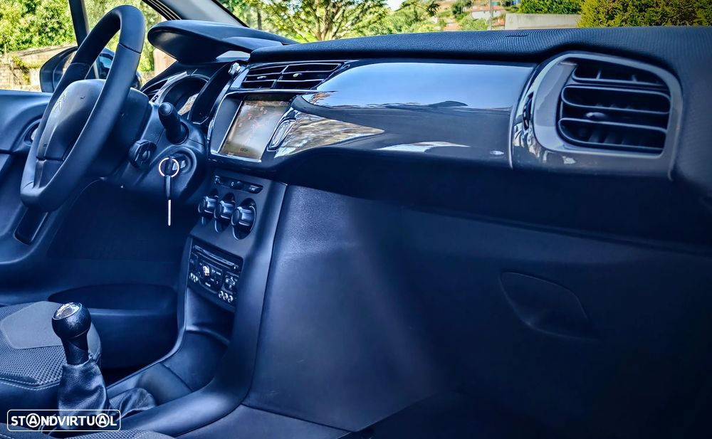 Citroën C3 1.2 VTi Exclusive - 7