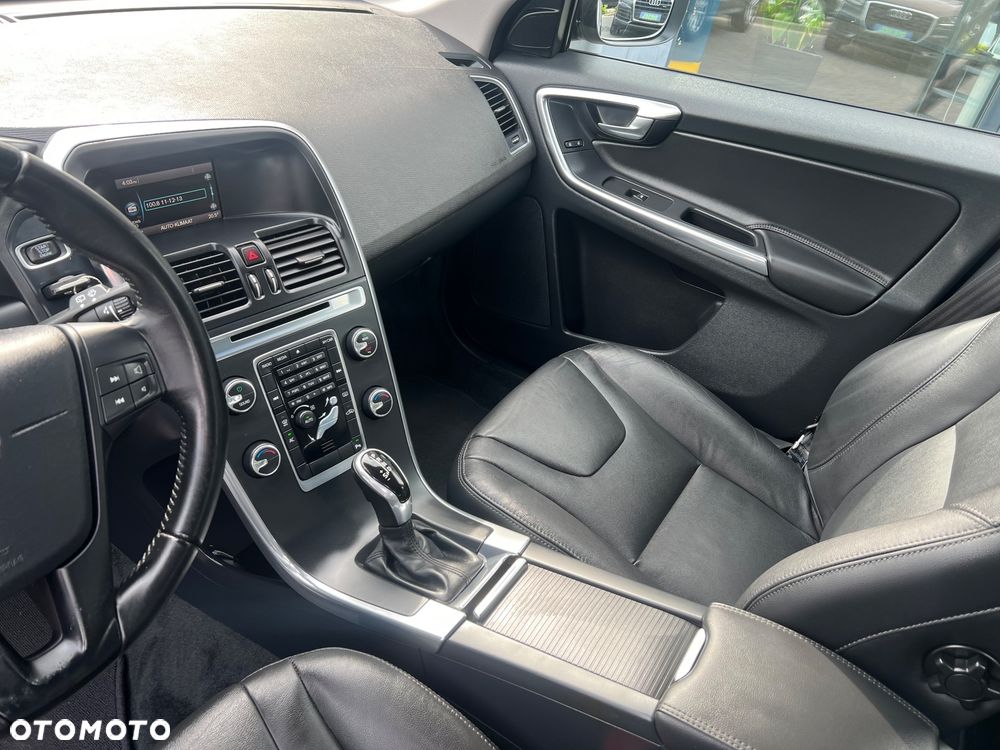 Volvo XC 60 D3 Ocean Race - 12