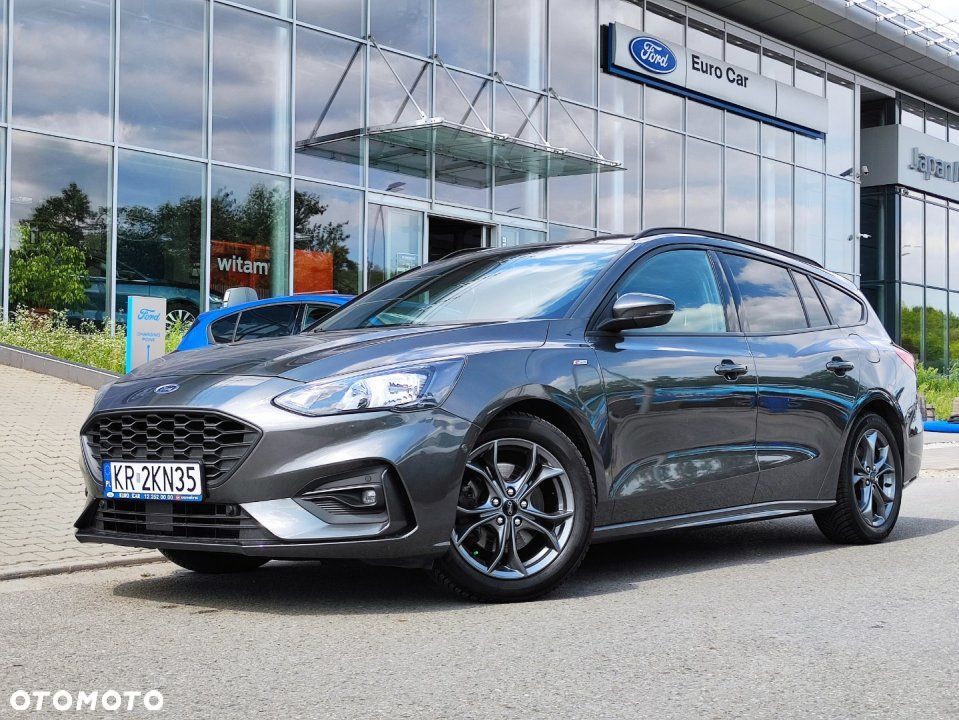 Ford Focus - 1