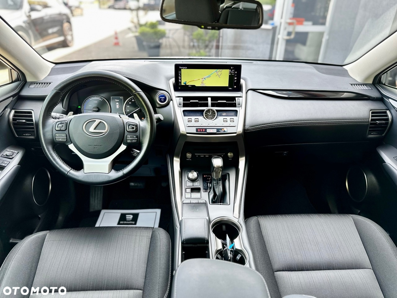 Lexus NX 300h Comfort AWD - 15