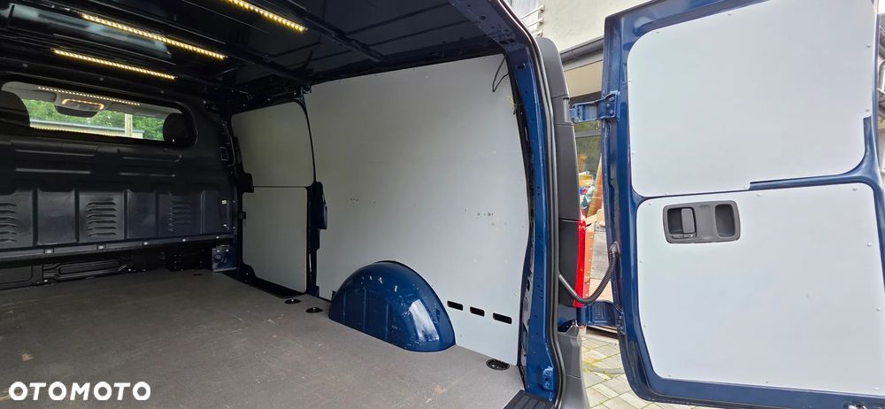Mercedes-Benz Vito 114 CDI Extralong Automat 9-g Tronic,Drzwi suwane obustronnie - 32