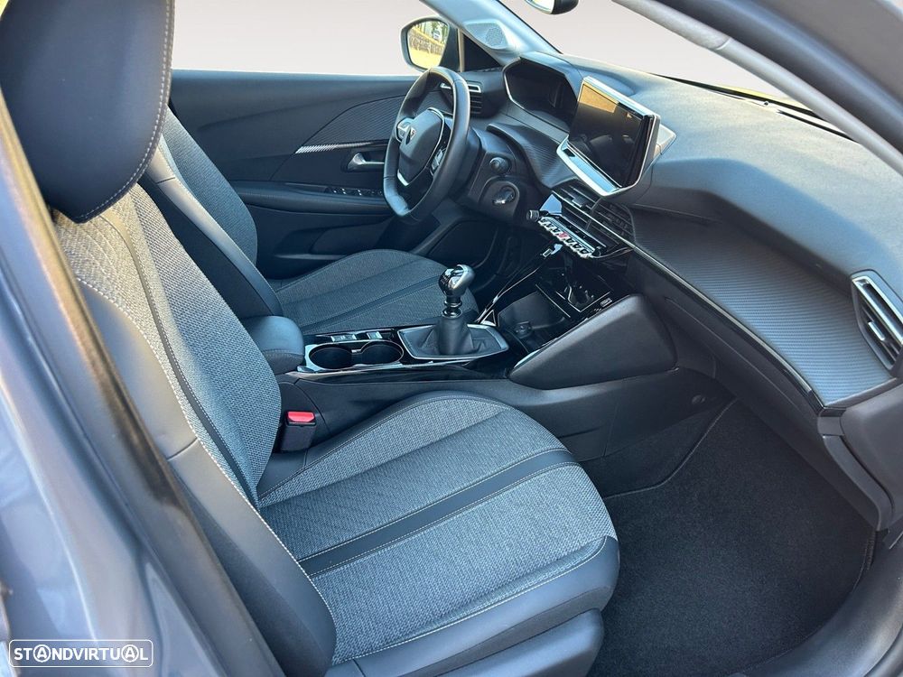 Peugeot 208 1.2 PureTech Allure - 15