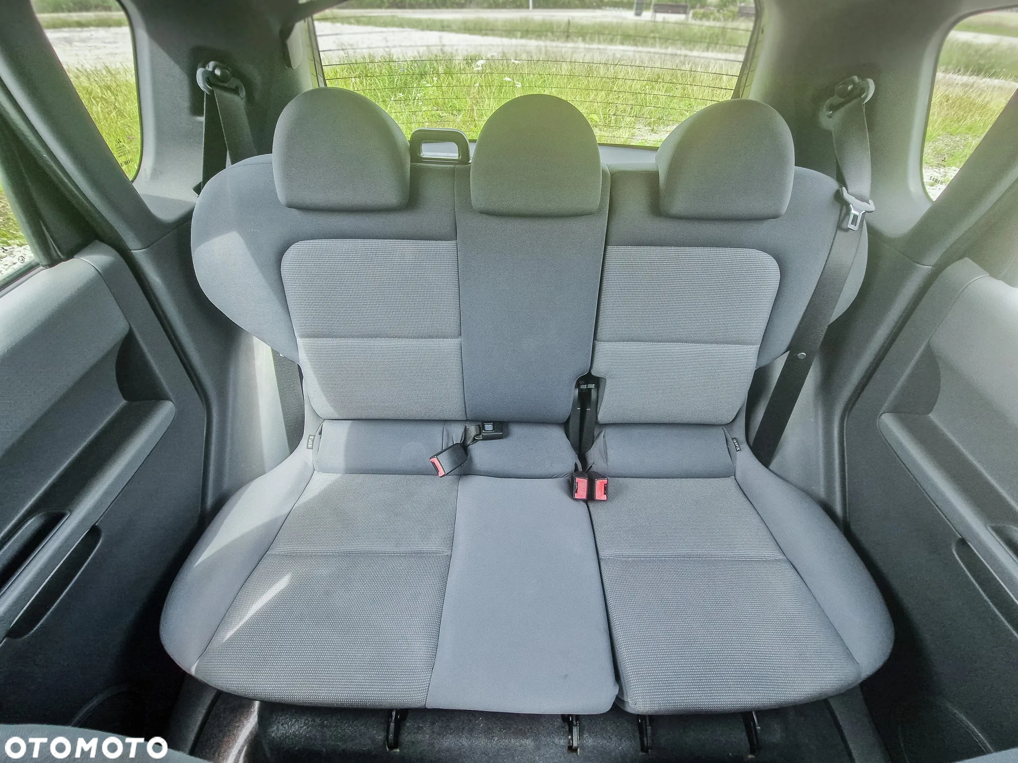 Mitsubishi Colt 1.1 Inform - 13