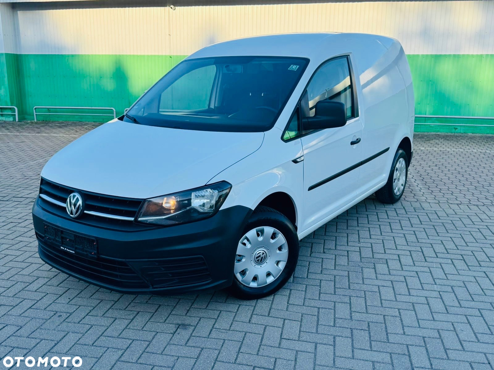 Volkswagen Caddy - 17